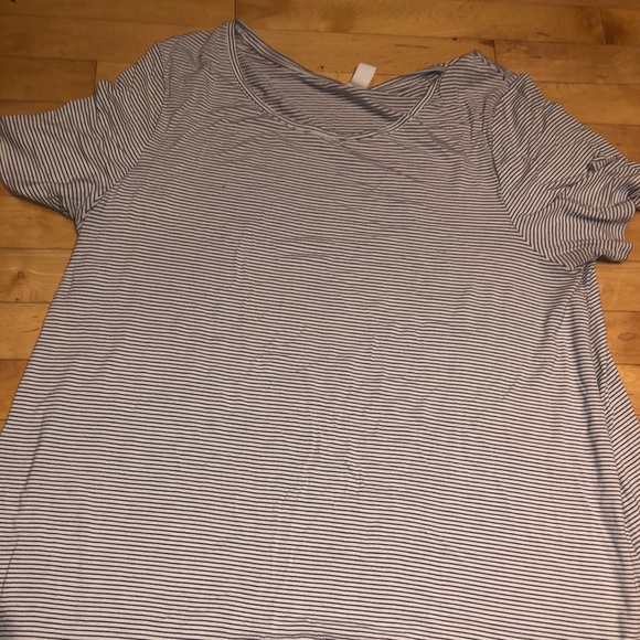 Oversized buttery shirt - Picture 2 of 4